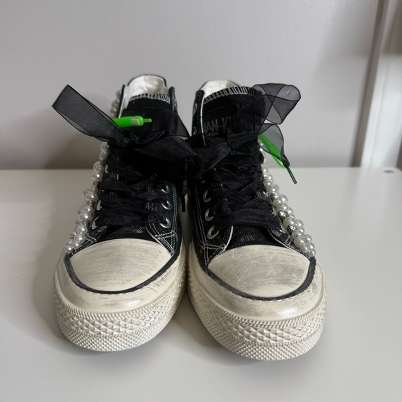 Nan-Ku Couture Pearl Embellished High-Top Sneakers Black NWOT Size EU 40 / US 10 - Picture 4 of 8